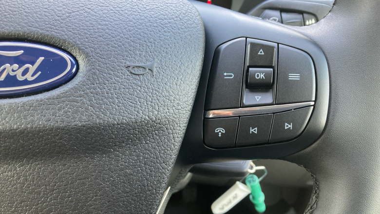 Ford Transit 350 L2 Diesel Fwd 2.0 EcoBlue 130ps H2 Leader Van [DAP]